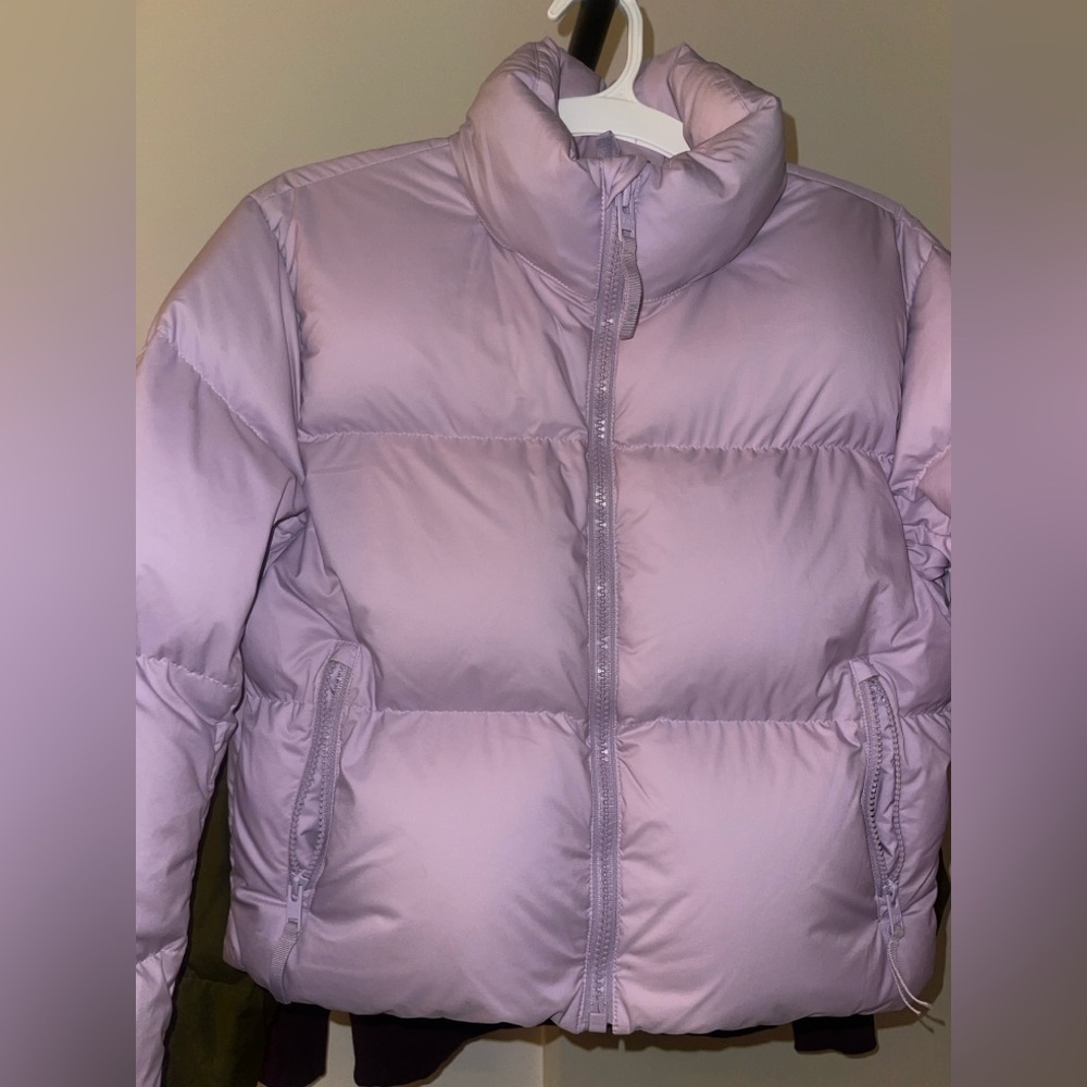 TNA Aritzia Mega Puff Women's Light Lilac Jacket Size XS EUC